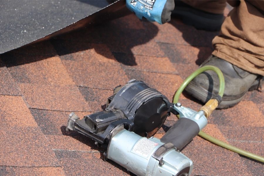 Factors to Consider When Evaluating Roofers Plymouth Michigan